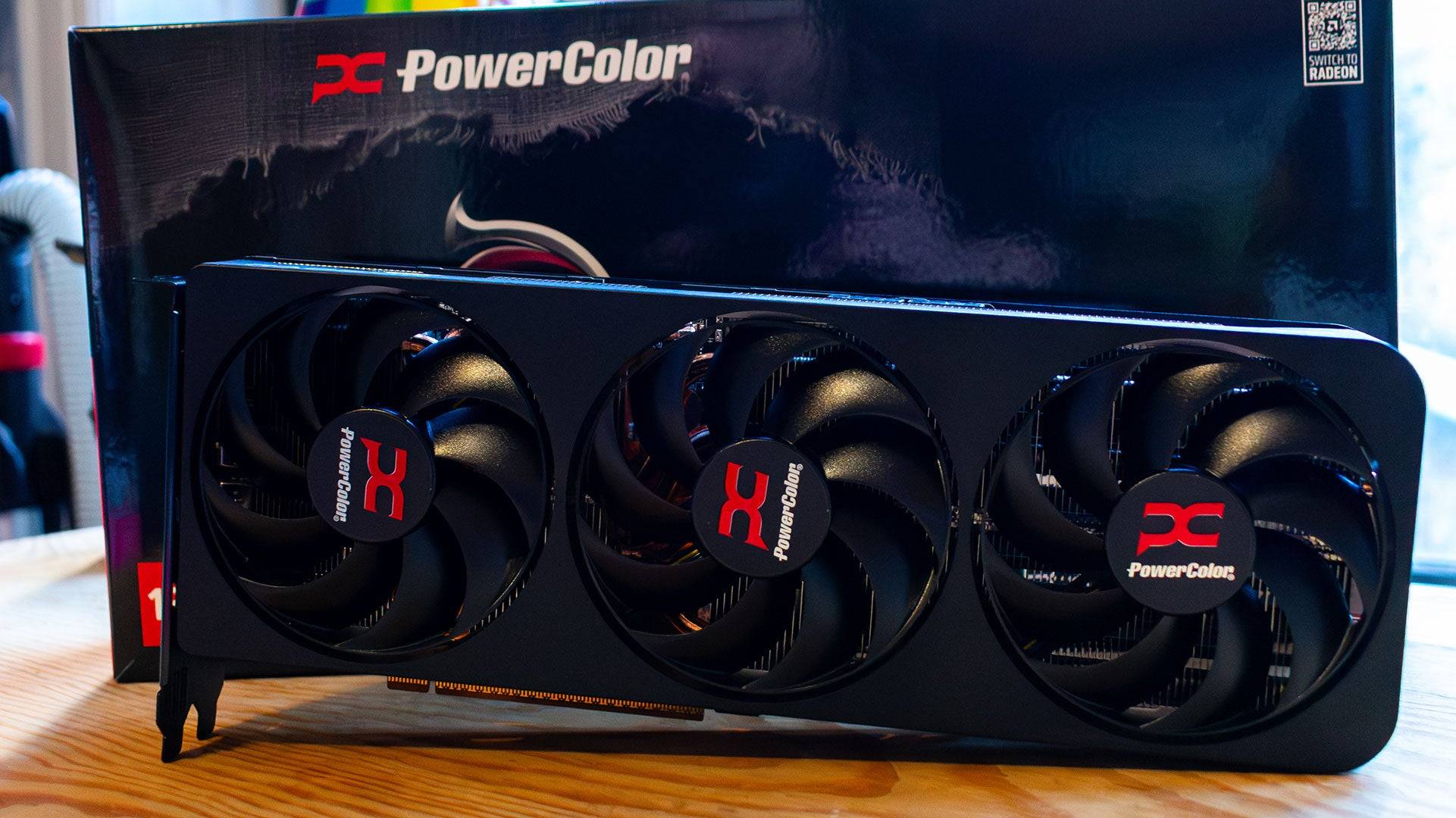 Детализация системы охлаждения RX 9070 XT